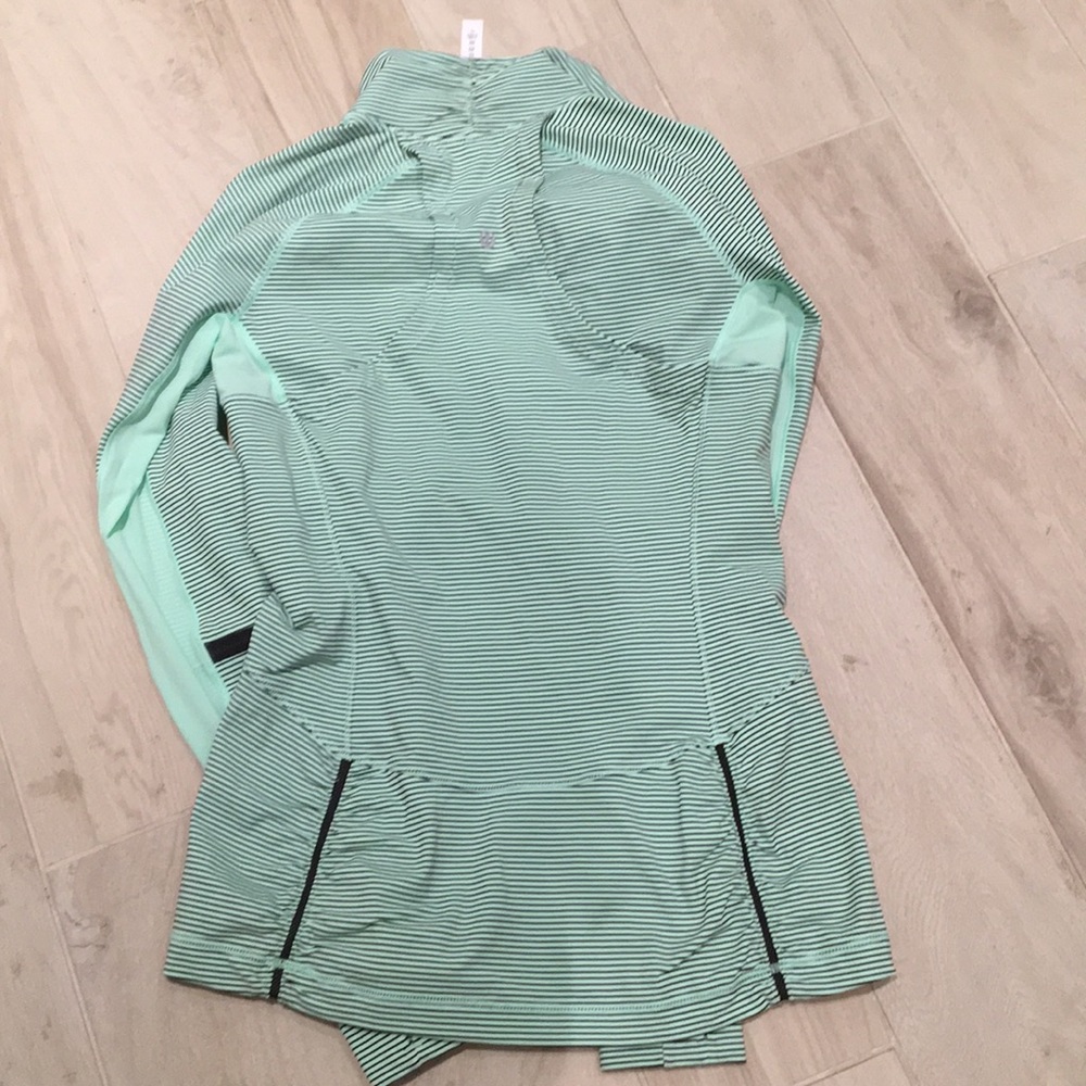 Lululemon pullover running jacket - Picture 5 of 5